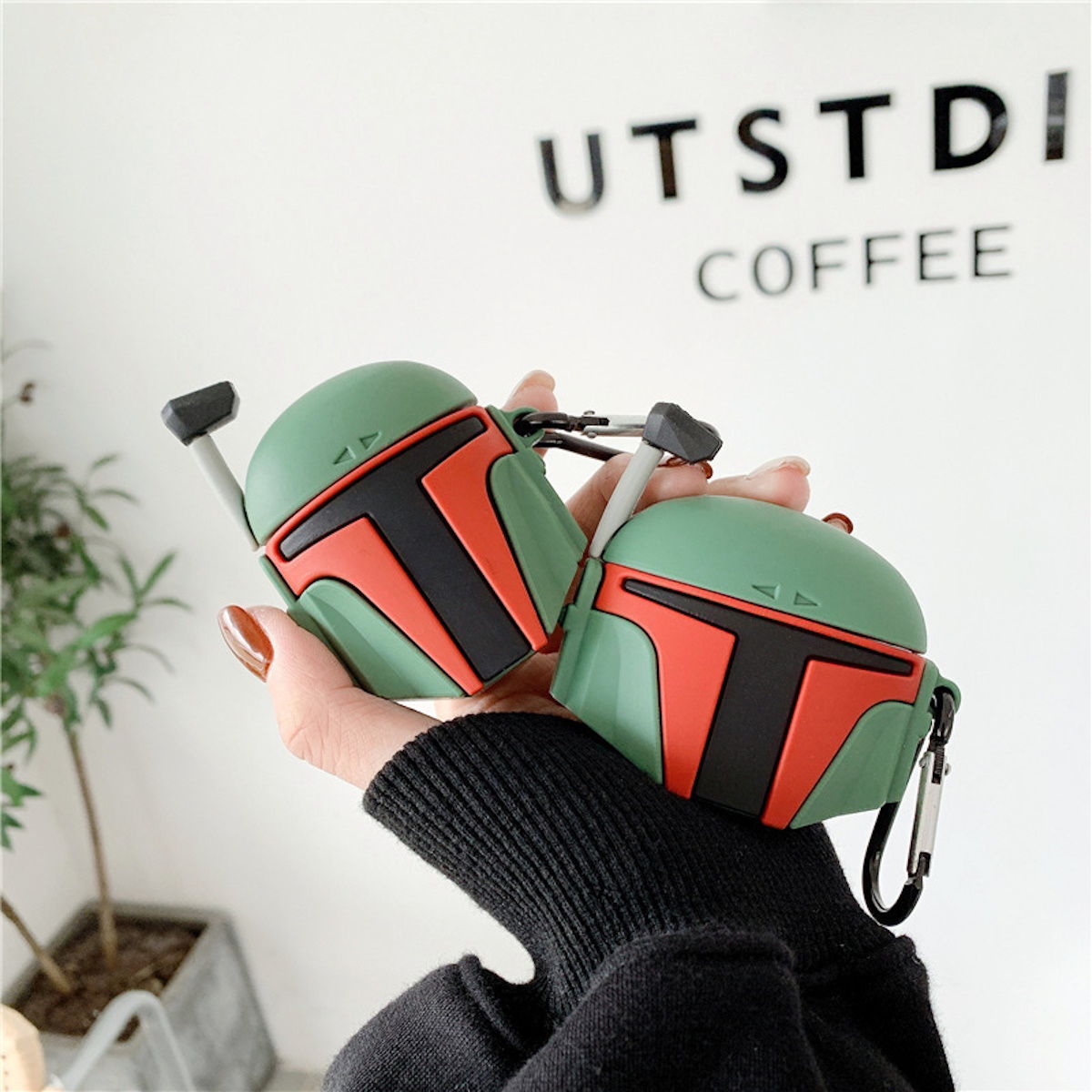 AirPods 4 Star Wars Yoda AirPods Case - ChildAngle