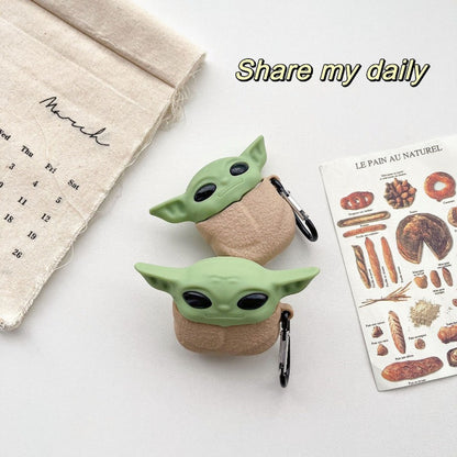 AirPods 4 Star Wars Yoda AirPods Case - ChildAngle