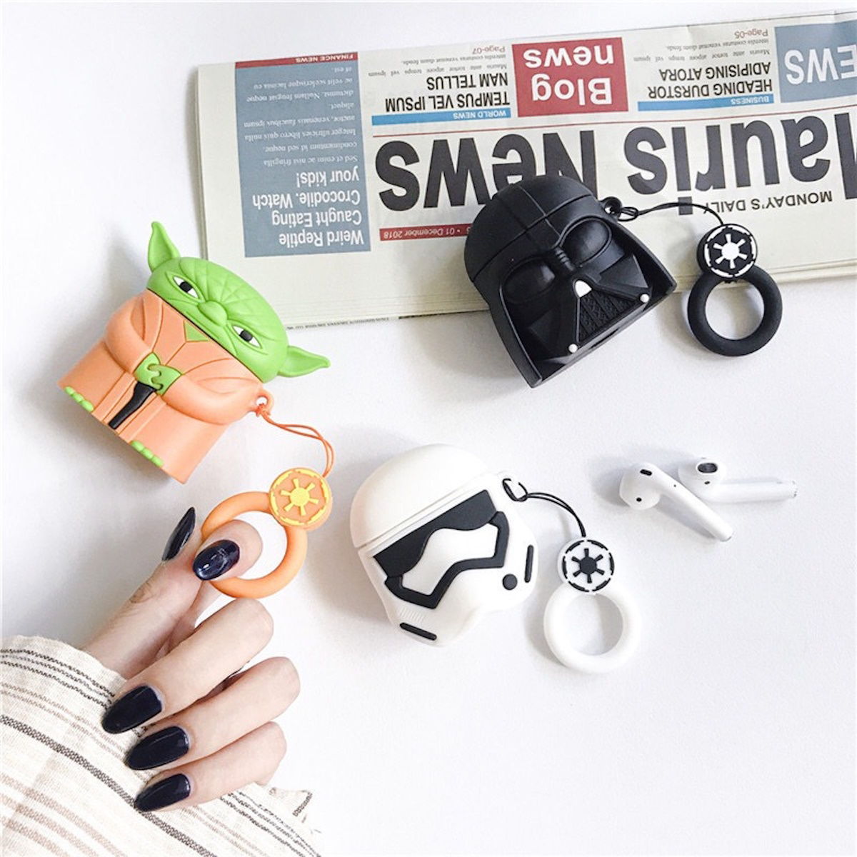 AirPods 4 Star Wars Yoda AirPods Case - ChildAngle