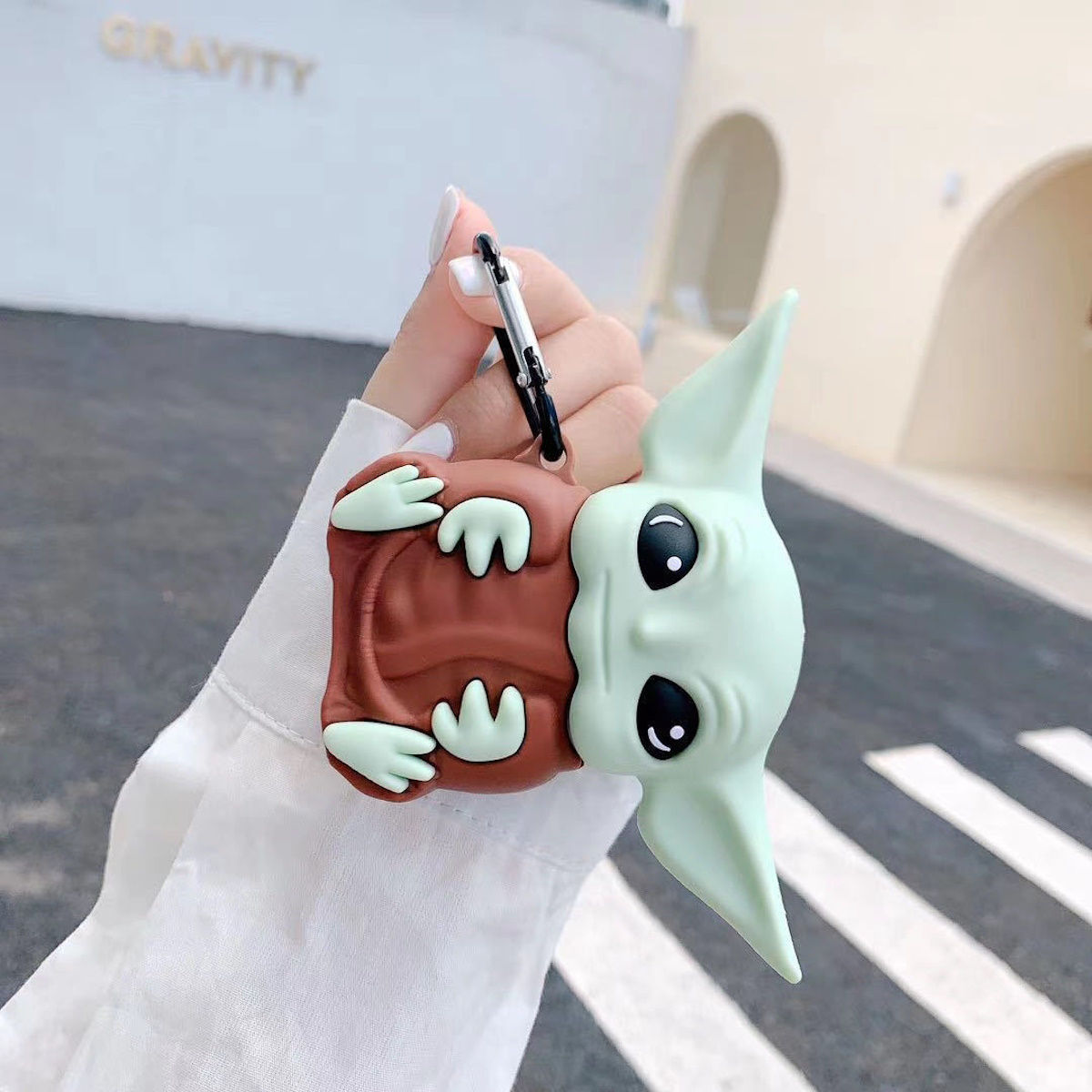 AirPods 4 Star Wars Yoda AirPods Case - ChildAngle