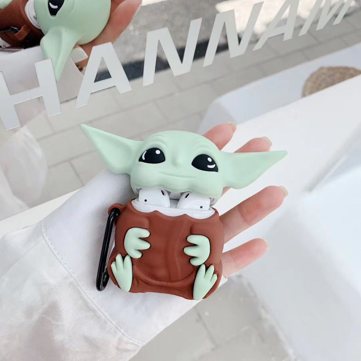 AirPods 4 Star Wars Yoda AirPods Case - ChildAngle