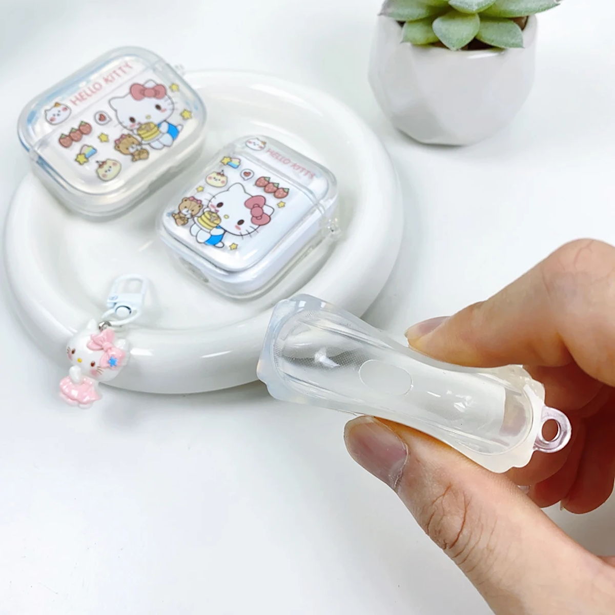Transparent Kawaii AirPod Case Sanrio AirPods Case With pendant - ChildAngle