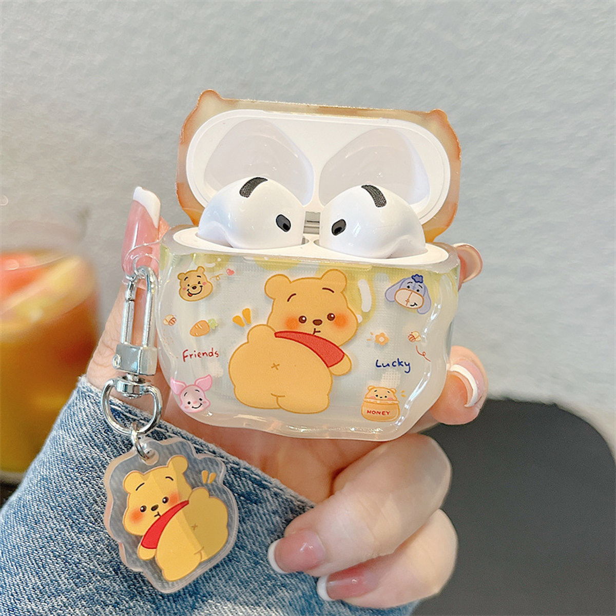 AirPods Pro 3 Winnie the Pooh AirPods Case AirPods 4 - ChildAngle