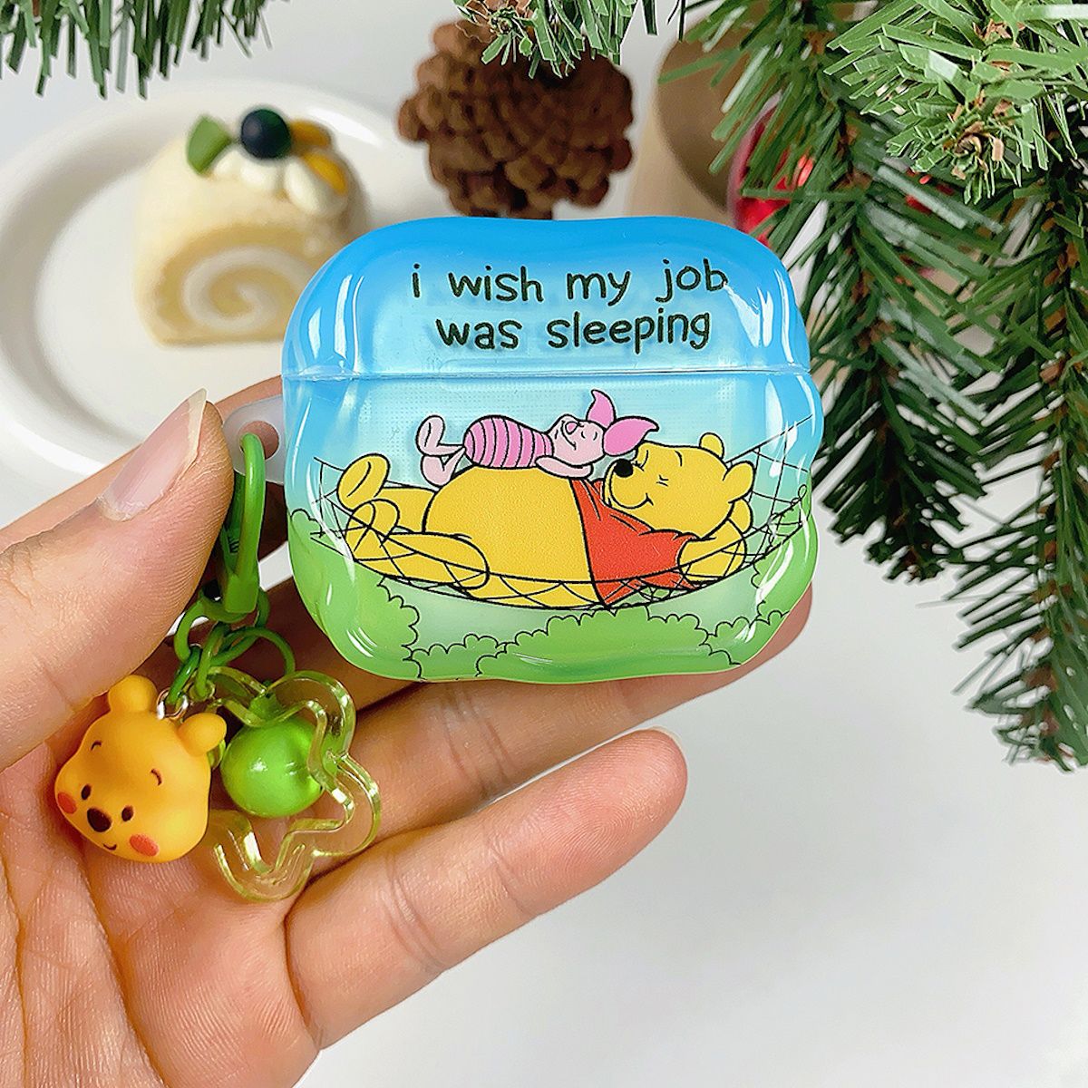 AirPods Pro 3 Winnie the Pooh AirPods Case AirPods 4 - ChildAngle