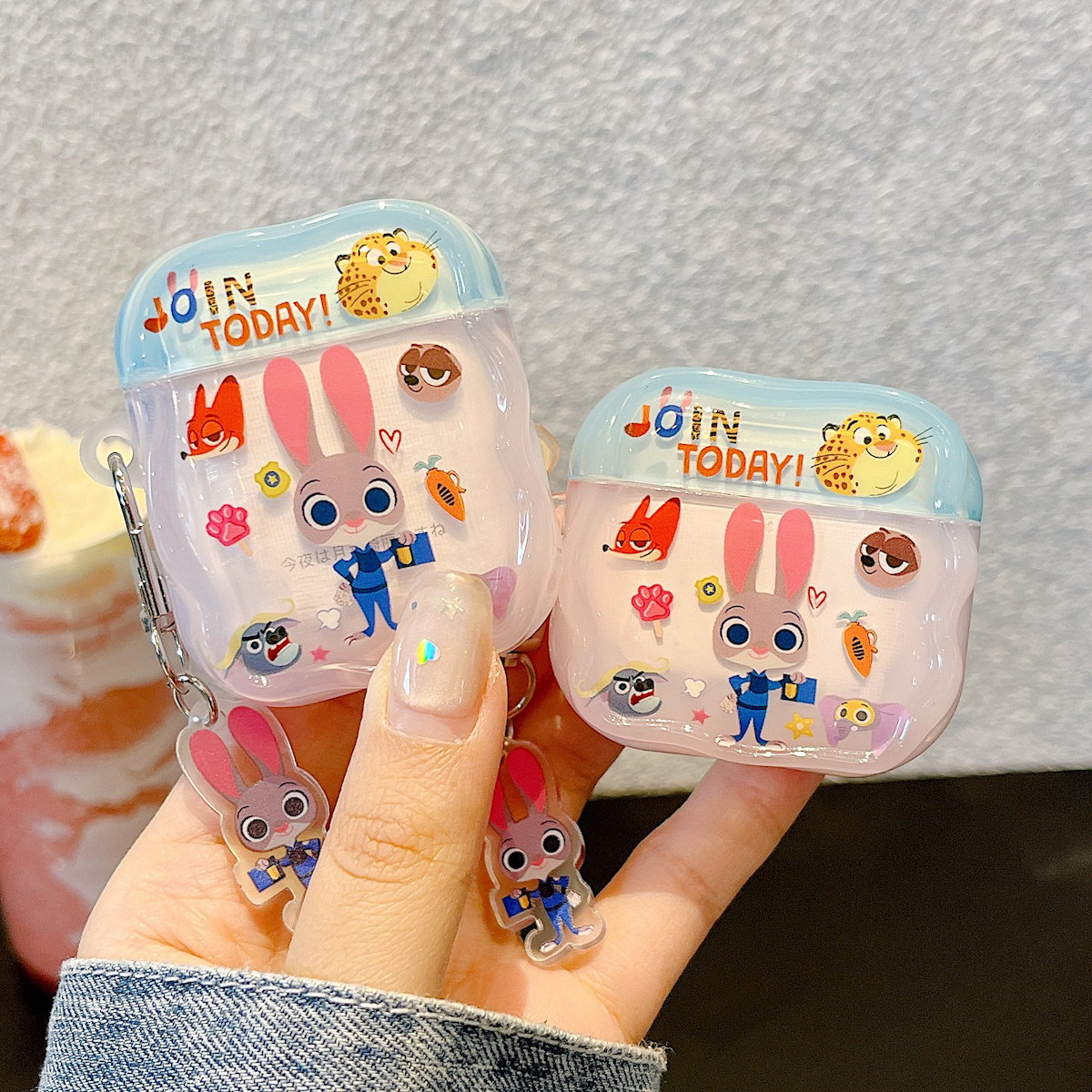 Transparent airpod case with Zootopia Judy Hopps Nick Priscilla - ChildAngle Zootopia AirPods Case