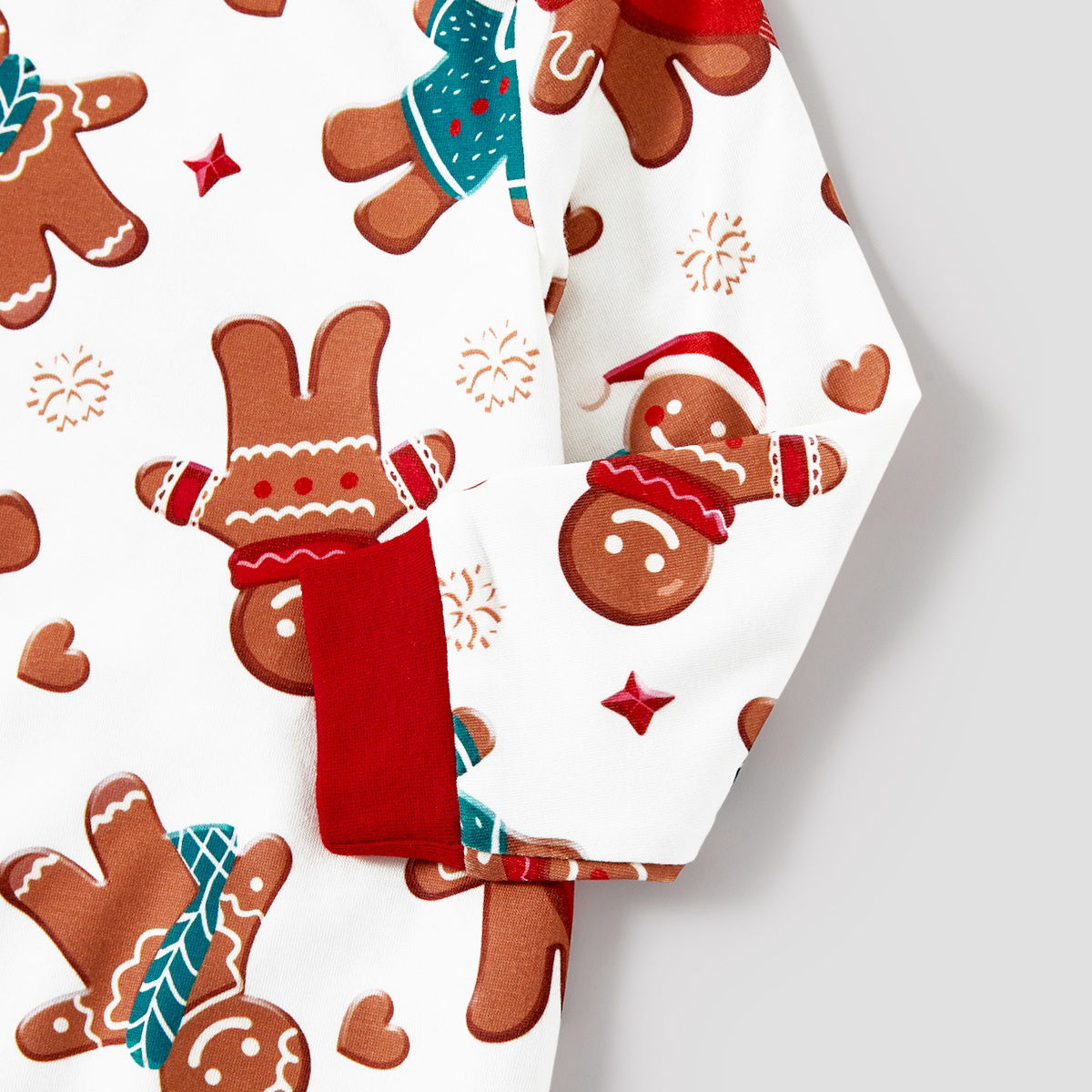 Allover Print Long Sleeve Gingerbread Family Pajamas - ChildAngle