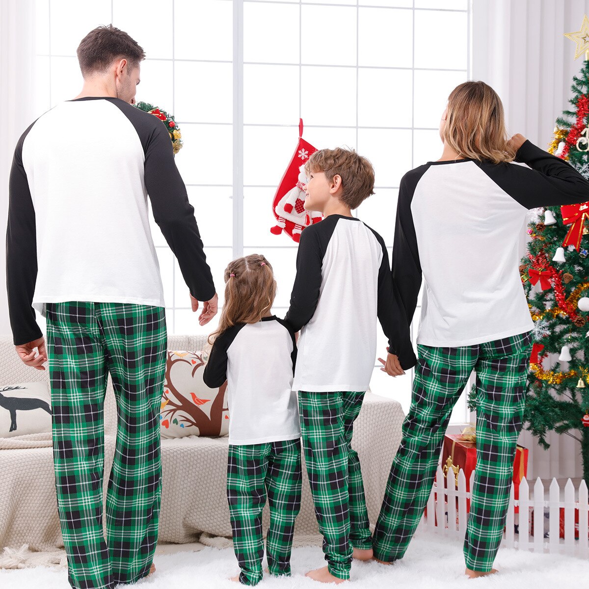 Green Christmas Matching Family Pajamas Sets