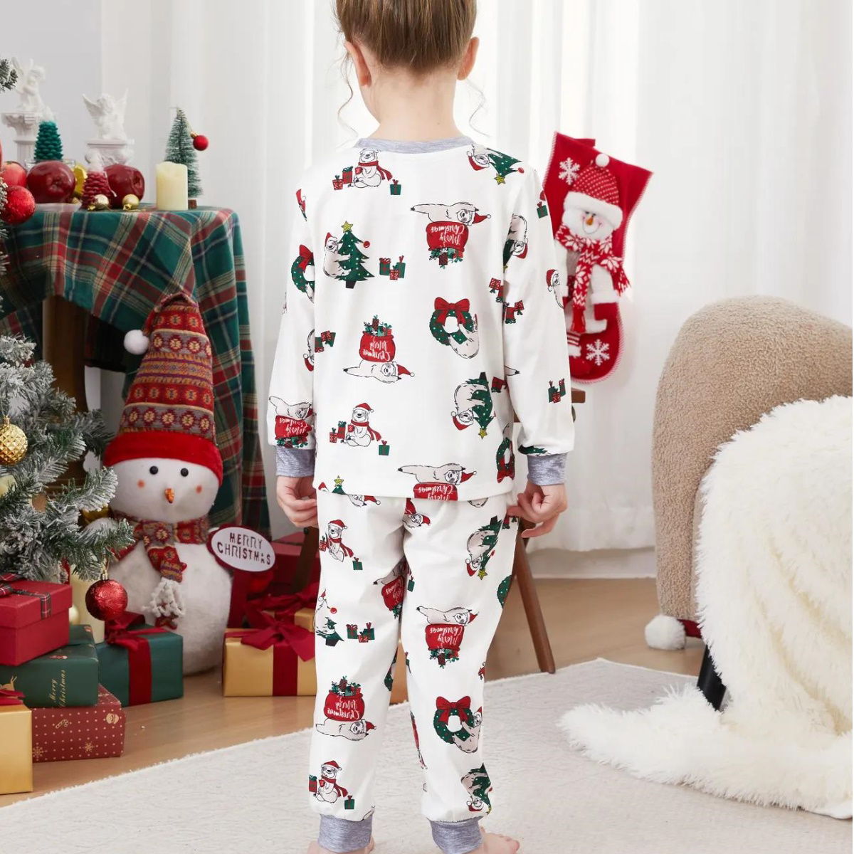 Sloth Family Christmas Pajamas Allover Christmas Pattern Wreath Gift - ChildAngle