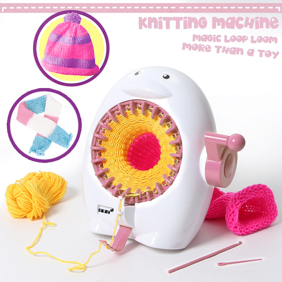Knitting Machine for Baby Hats Weaving Novelty Penguin (22 Needles) - ChildAngle