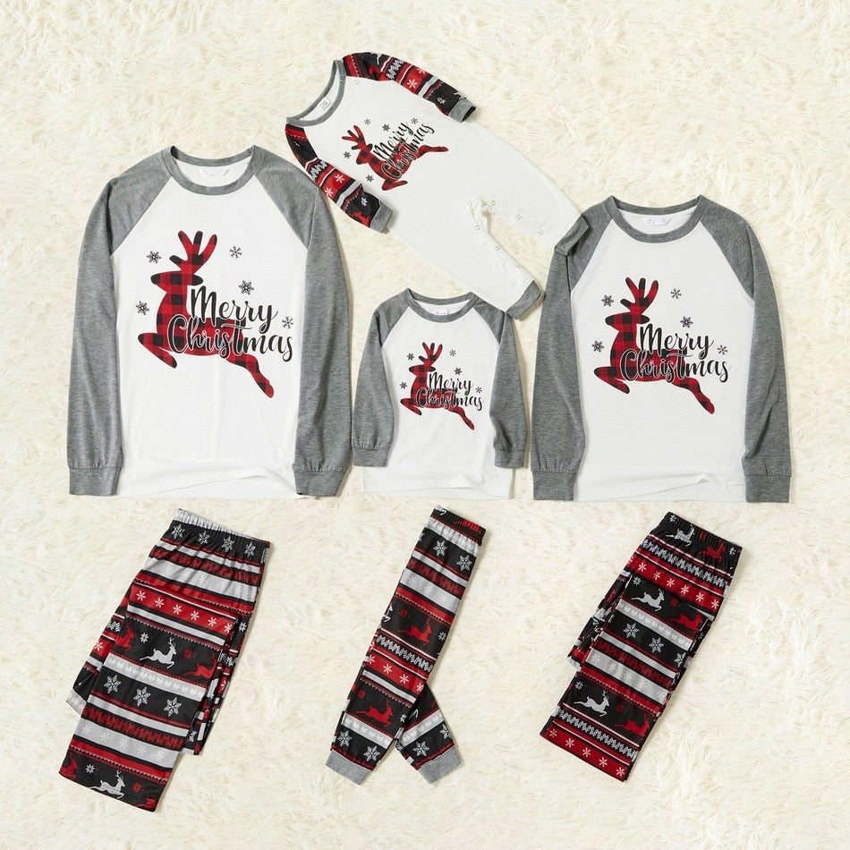 Matching Family Pajamas Christmas Deer Print Sleepwear Set - ChildAngle